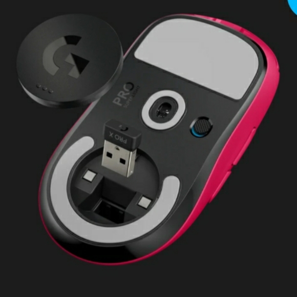 Logitech Pro X Superlight Gaming Mouse - Picture 7 of 9